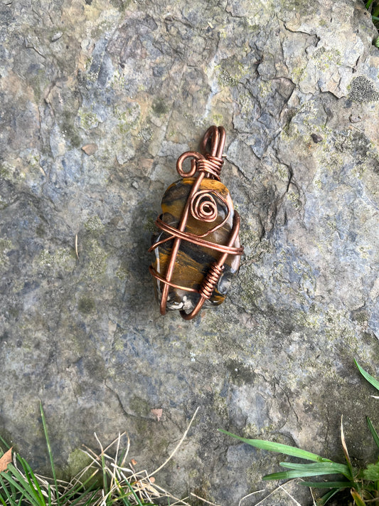 Copper wrapped tigger eye pendant